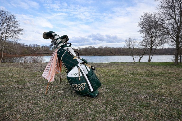 We Tried It: Ghost Golf Patrons Only Anyday Bag And Knit Headcovers We Tried It: Ghost Golf Patrons Only Anyday Bag And Knit Headcovers