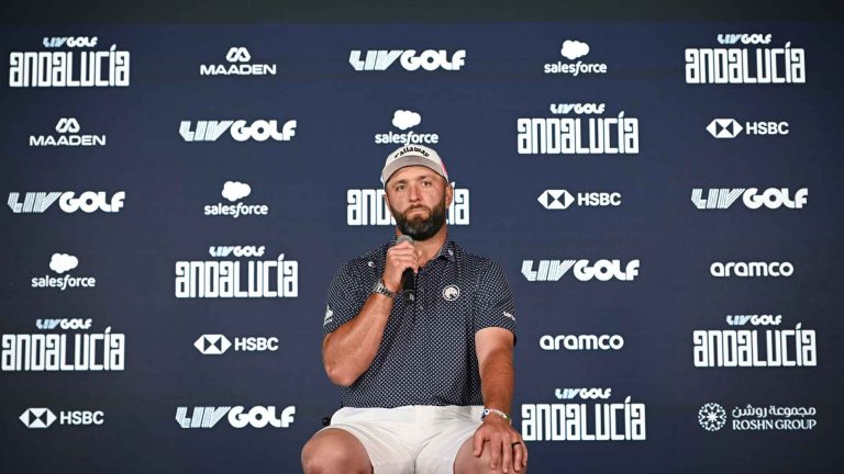 'My job is to play golf'