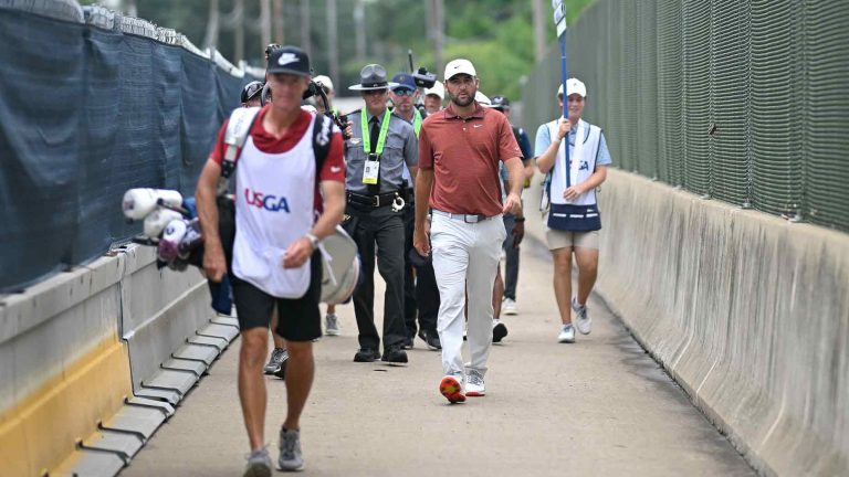 Scottie Scheffler, Rory McIlroy top favorites