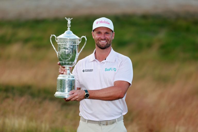 Wyndham Clark clings on to win second US Open title - Golf News